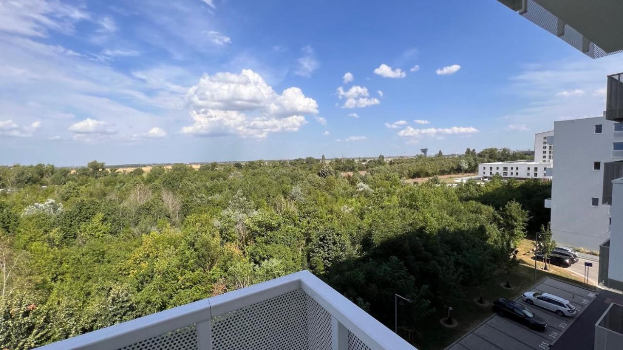 2 Apartment, New Building, Near Airport, Ovocne Sady, *